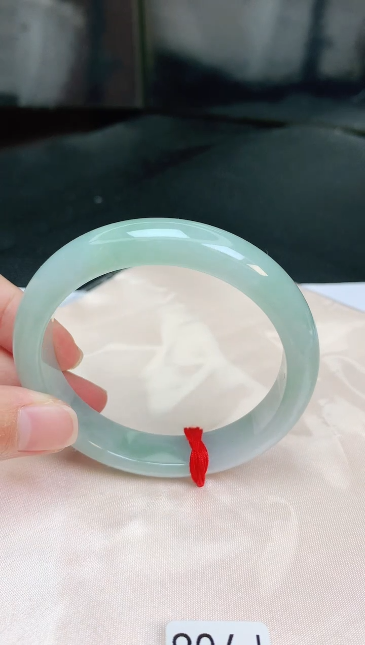 【闪购商品】缅甸天然A货翡翠手镯