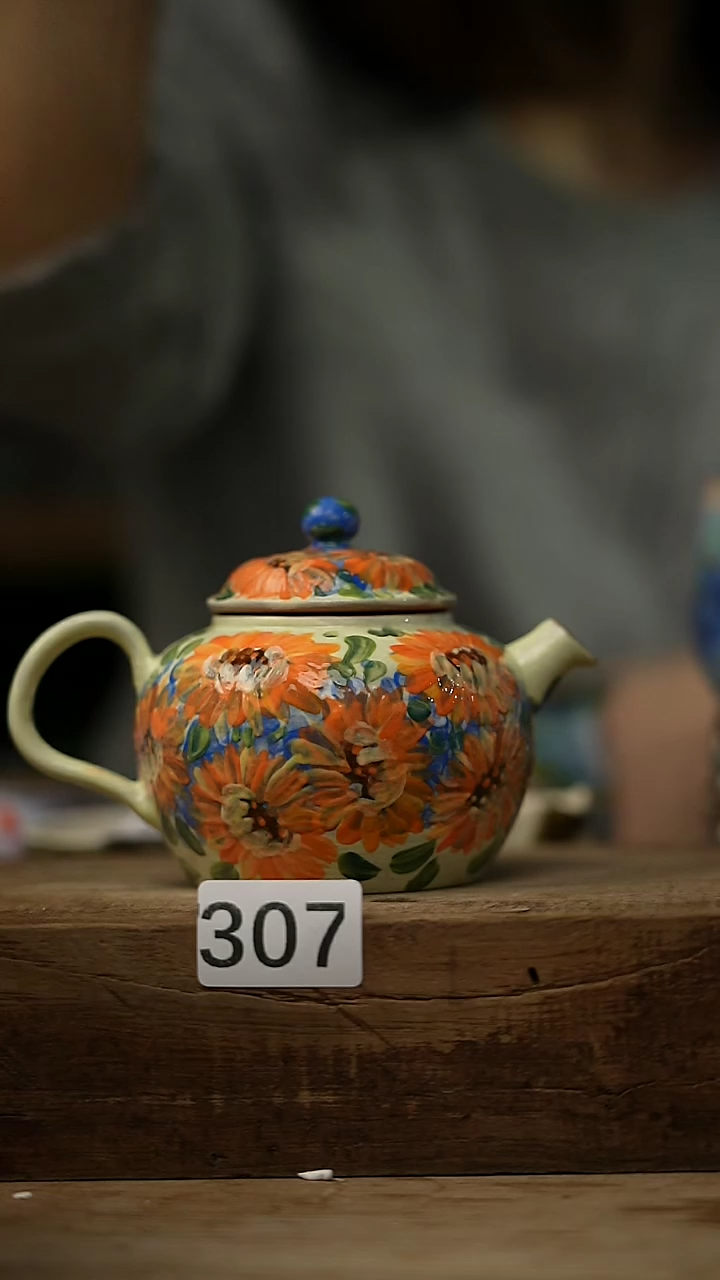 【闪购商品】瓷片油画风·彩绘·设计师石一款 壶