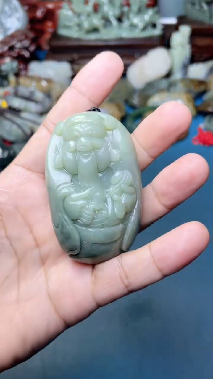 未镶嵌和田玉把件-