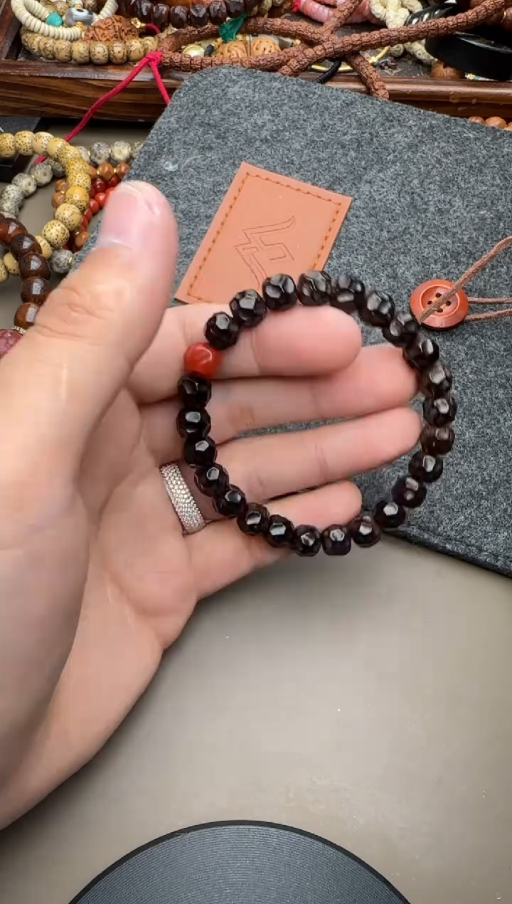 【闪购商品】椰蒂手串椰蒂手串8321345384