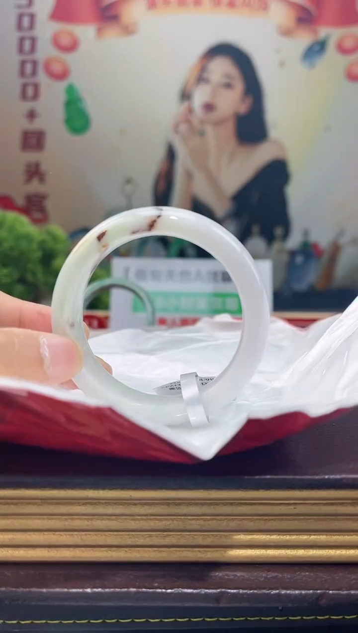 【闪购商品】翡翠手镯未镶嵌手镯12