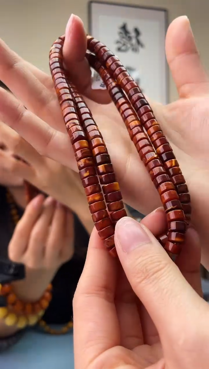 琥珀未镶嵌珠宝奇石T0假一罚十，多样性发一件