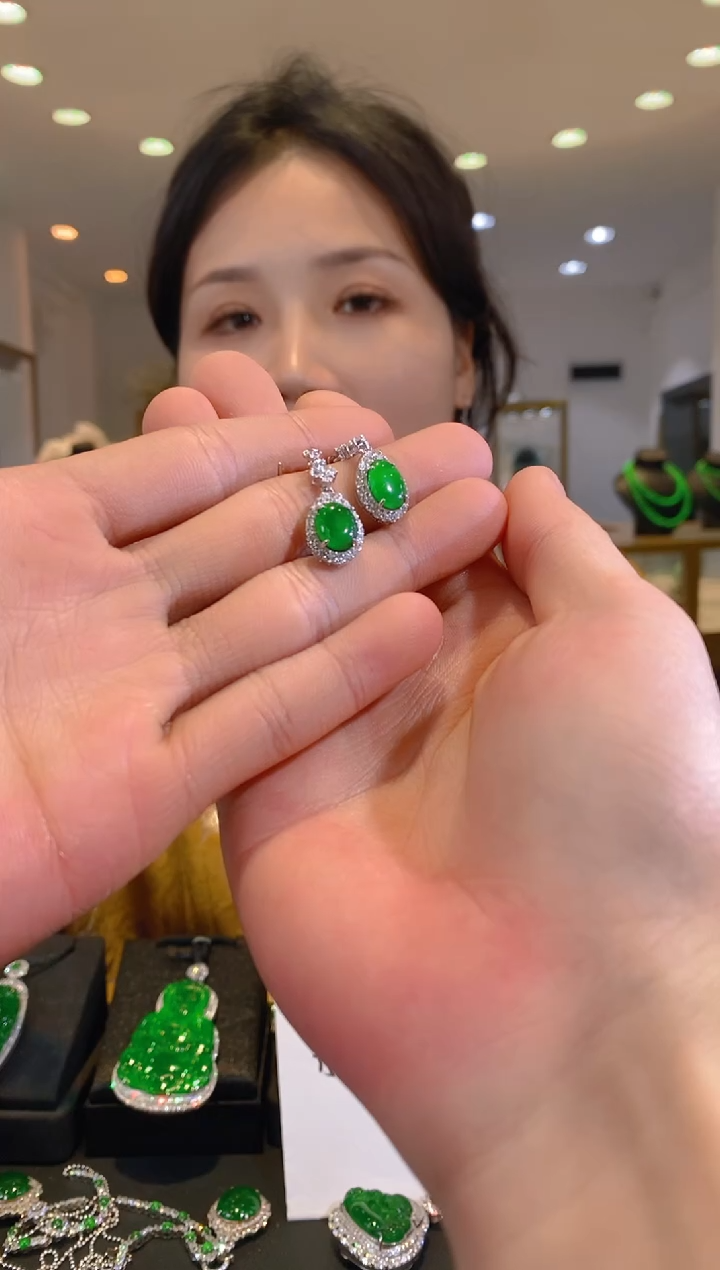 银S925镶嵌翡翠耳饰天然A货翡翠耳饰多样性发货