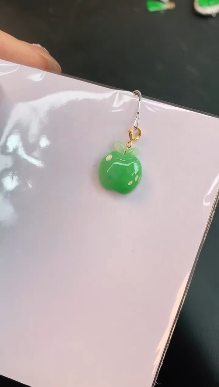 【闪购商品】翡翠颈饰18K金镶嵌赠礼盒证书 珍珍