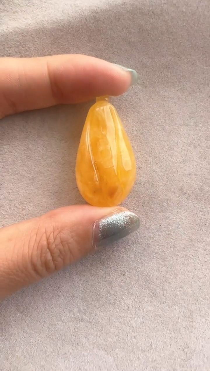 【闪购商品】琥珀裸石未镶嵌10218055-吊坠