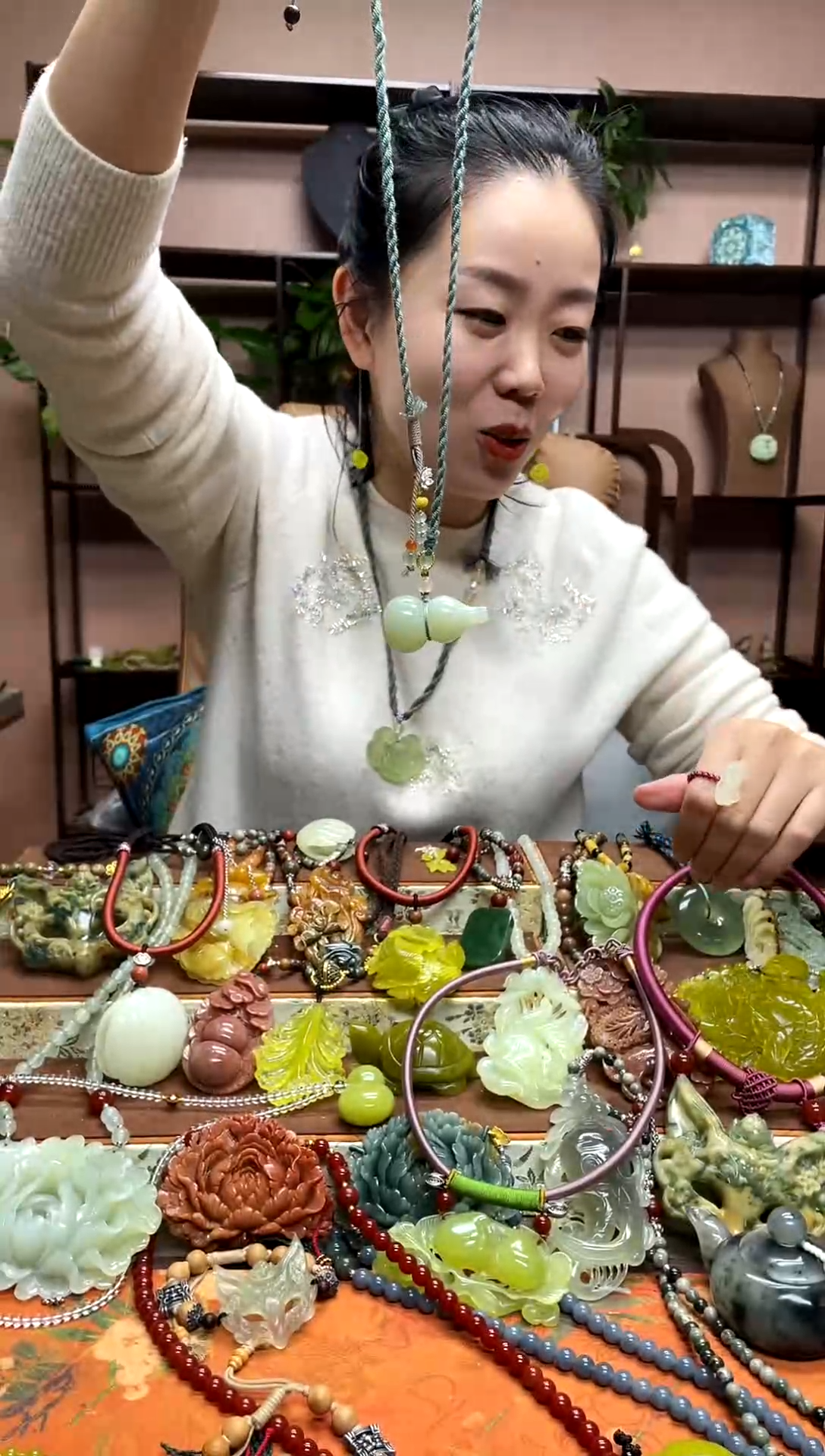 未镶嵌岫玉吊坠·1