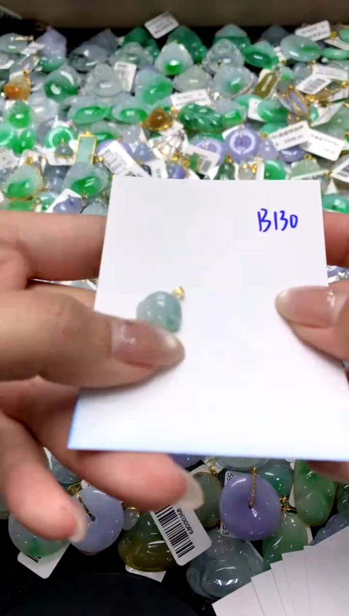 【闪购商品】翡翠颈饰18K金镶嵌1111111111111111