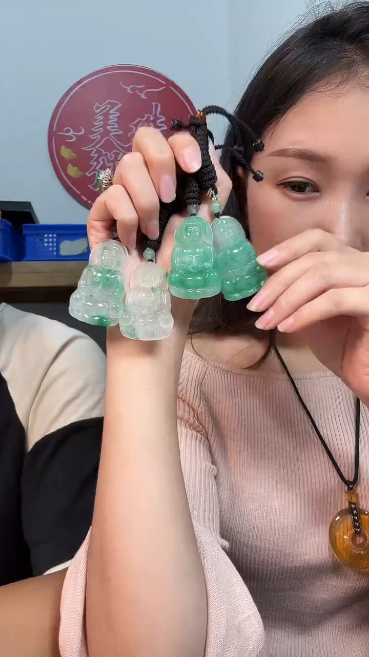 颈饰未镶嵌石英质玉6223天然珠宝观音带绳多样性发一个