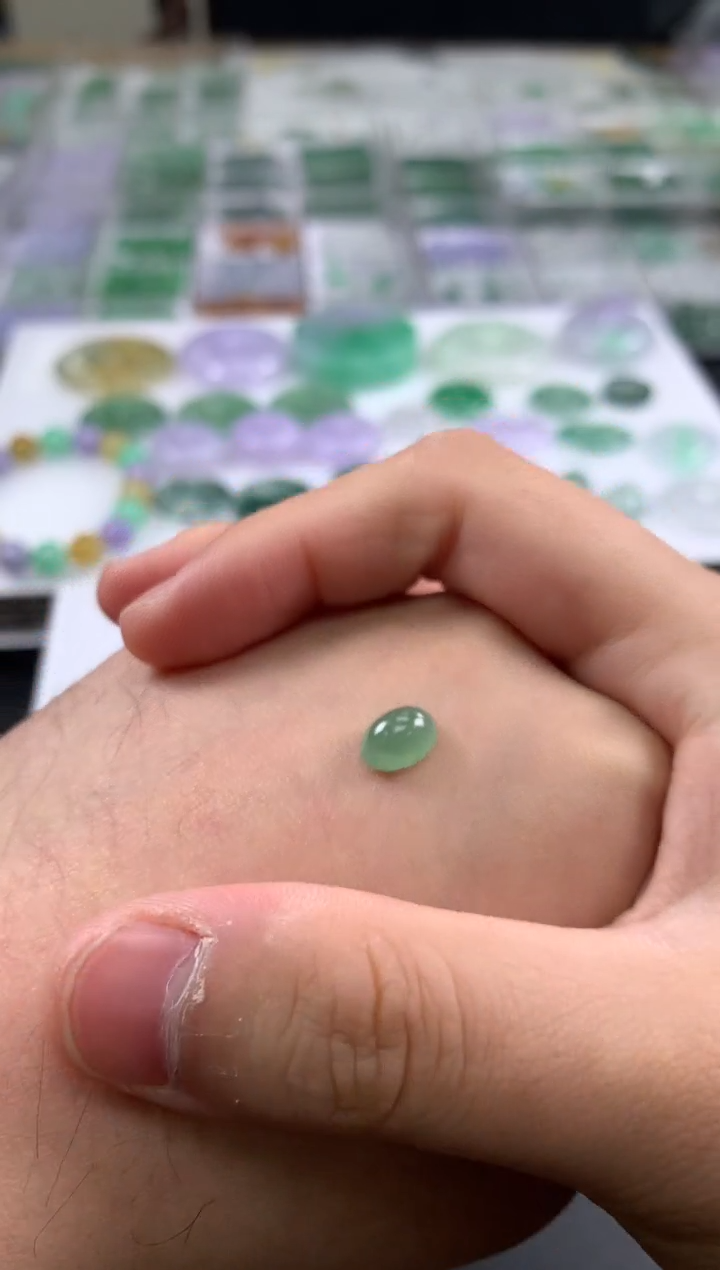 【闪购商品】定制翡翠未镶嵌翡翠