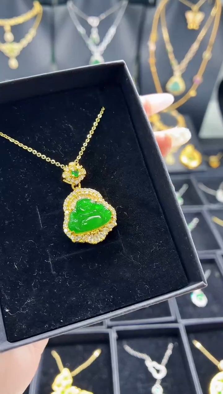 翡翠未镶嵌颈饰吊坠（不含链）