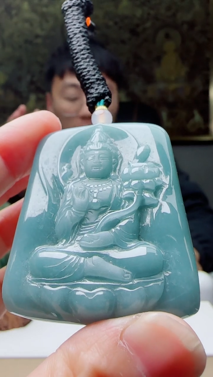 【闪购商品】翡翠颈饰未镶嵌111111111111