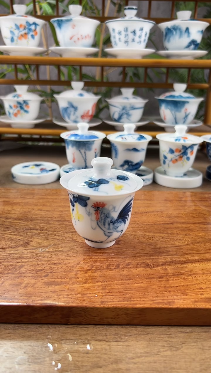 【闪购商品】微瑕公鸡美人备盖碗