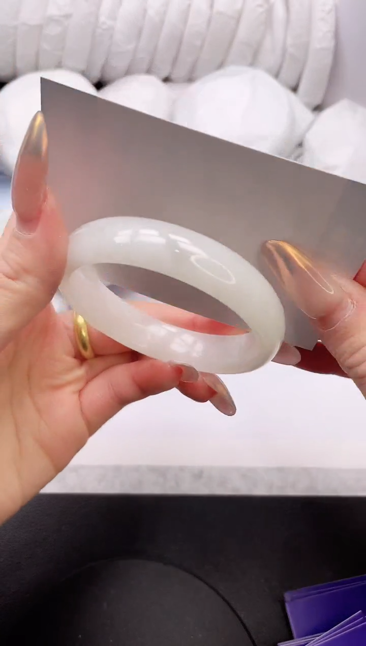 【闪购商品】和田玉手镯未镶嵌13K370-55