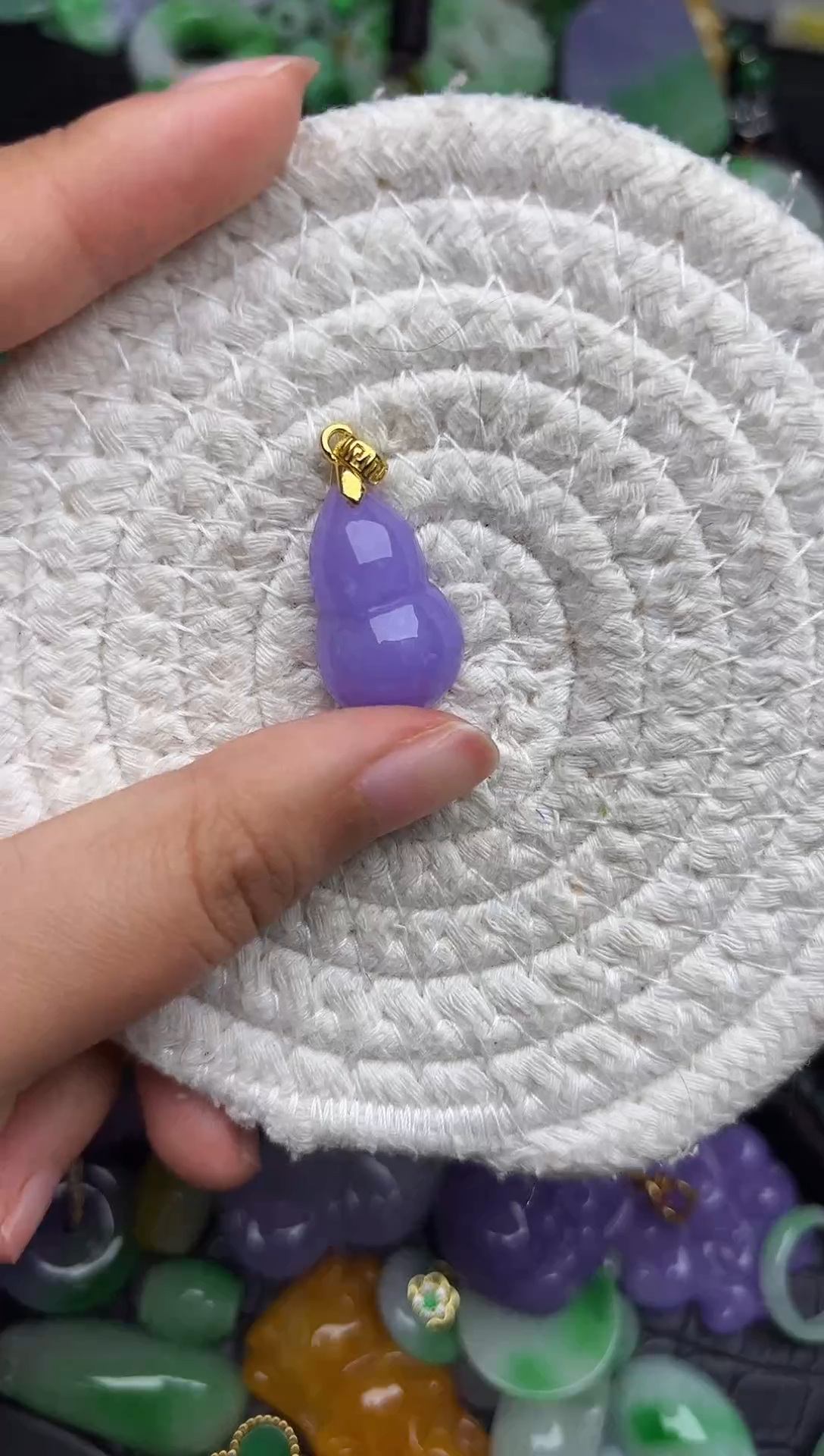 颈饰未镶嵌翡翠缅甸翡翠吊坠