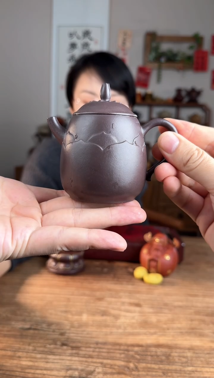 【闪购商品】紫砂茶壶梵莲 黑紫泥