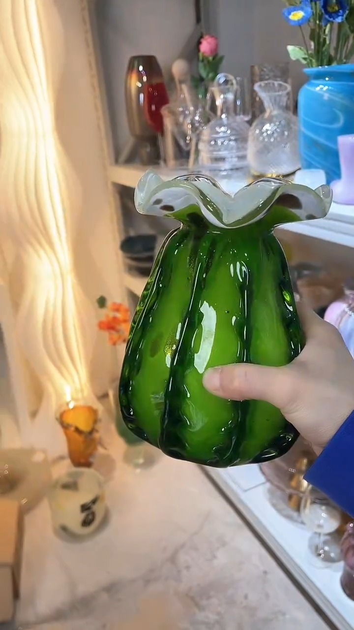 【闪购商品】琉璃小号琉璃绿芬顿花瓶