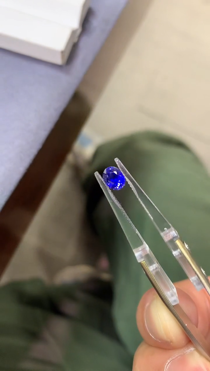 【闪购商品】蓝宝石裸石未镶嵌1.07ct CGTL  10