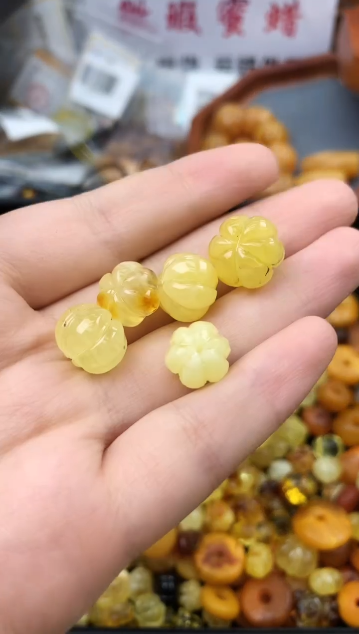 【闪购商品】琥珀珠宝奇石未镶嵌218