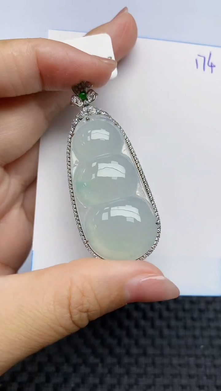 【闪购商品】翡翠颈饰18K金镶嵌天然A货翡翠 174