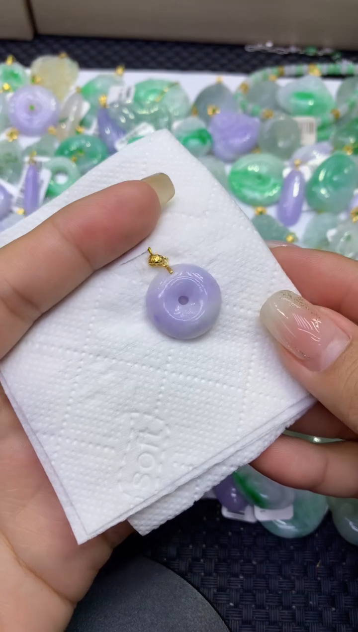 颈饰未镶嵌翡翠天然缅甸A货翡翠