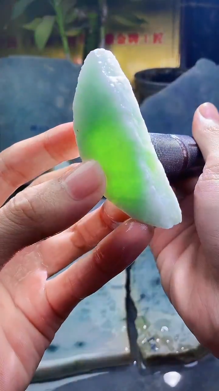 未镶嵌挂件翡翠小雨27