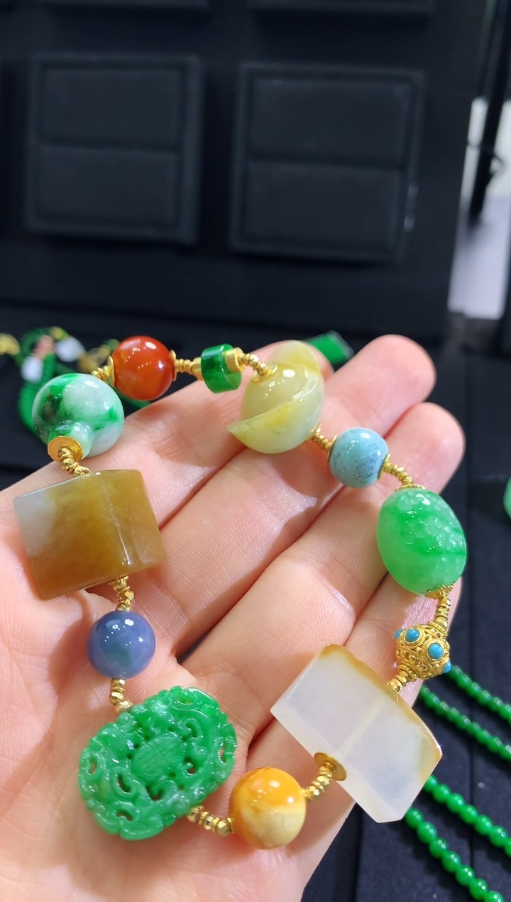 【闪购商品】翡翠手链18K金镶嵌手链