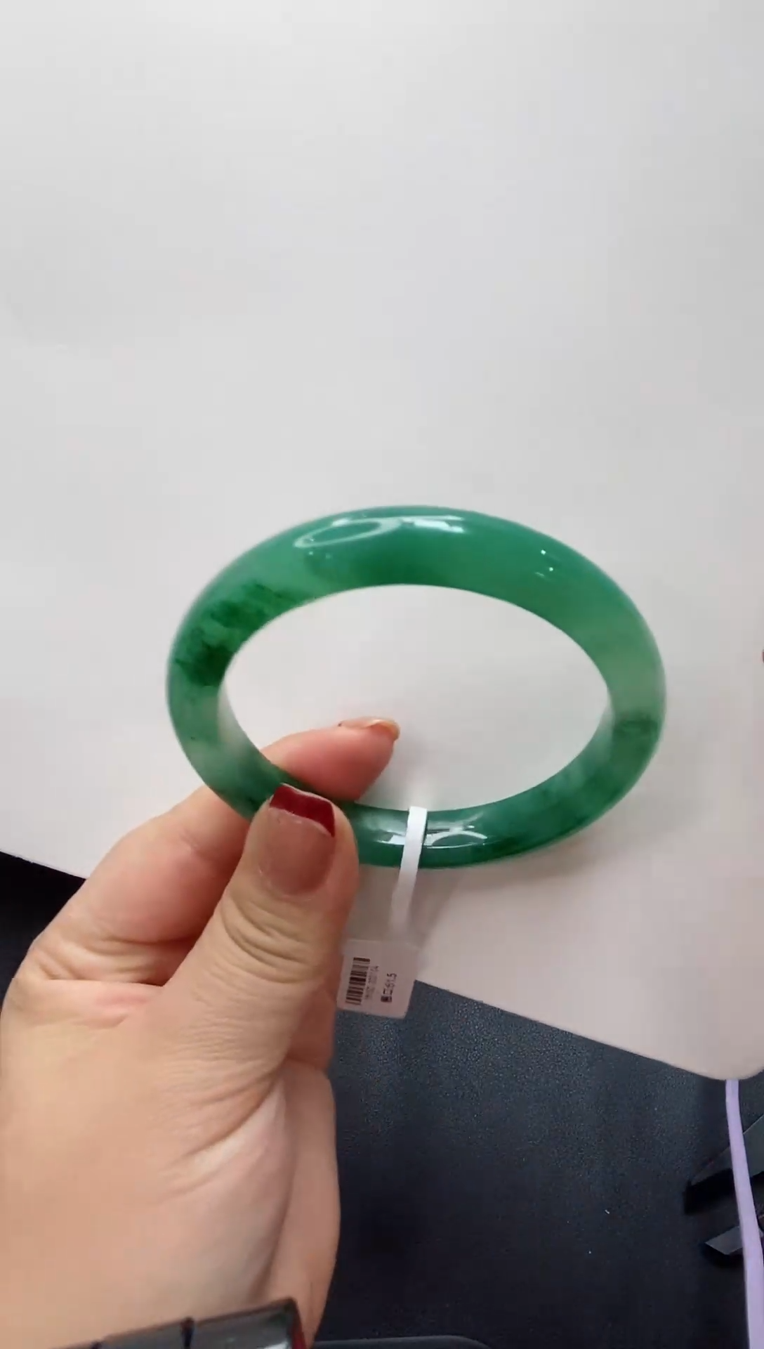 【闪购商品】石英质玉手镯未镶嵌25