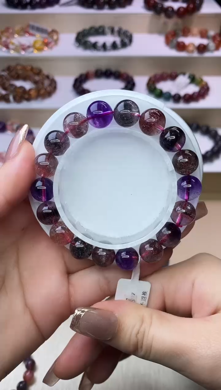 【闪购商品】水晶手链未镶嵌黑加仑超七10m+