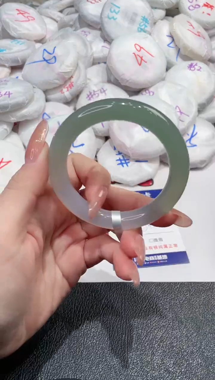 【闪购商品】玛瑙/玉髓手镯未镶嵌-422