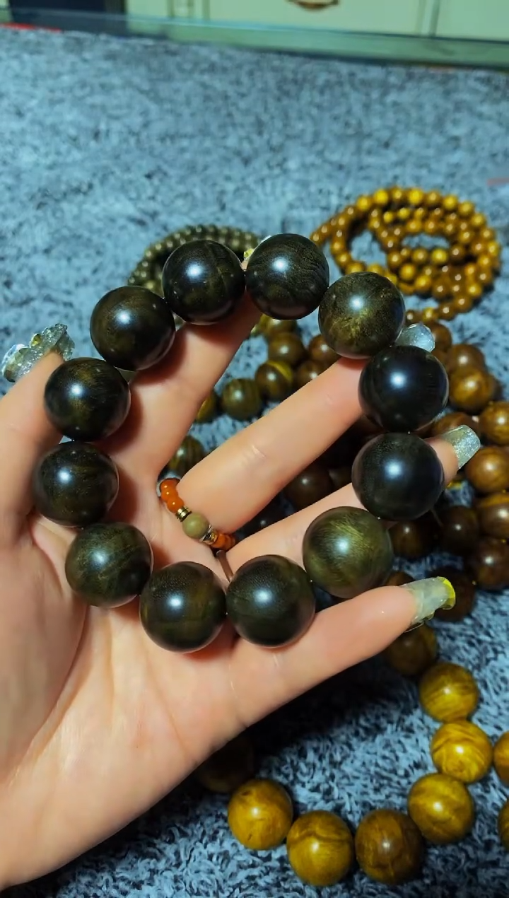 【闪购商品】金丝楠木雕楠帝金丝楠木手串20.乌木花纹