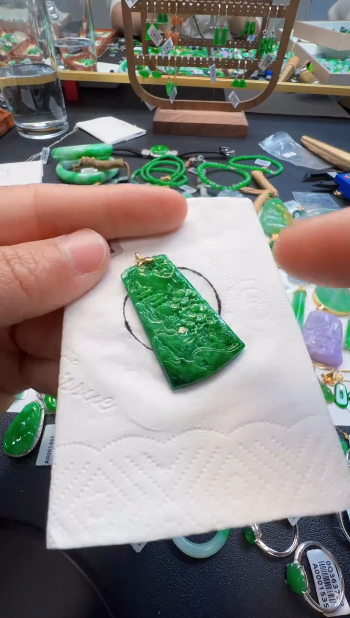 【闪购商品】定制翡翠18K金镶嵌900元