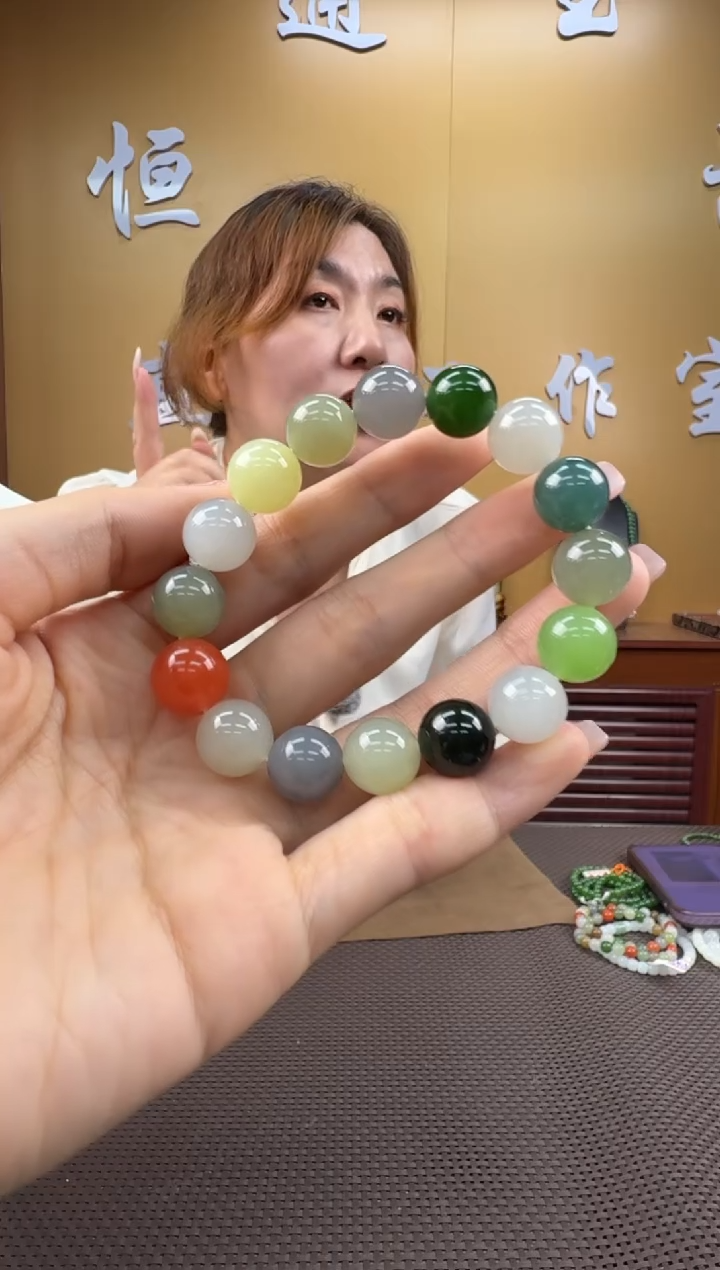 颈饰未镶嵌和田玉手串12mm