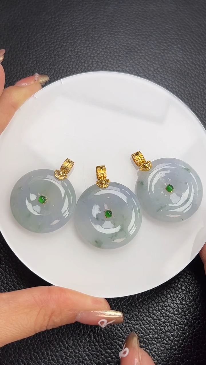 【闪购商品】翡翠颈饰18K金镶嵌YM972-22  平安扣多样性发一