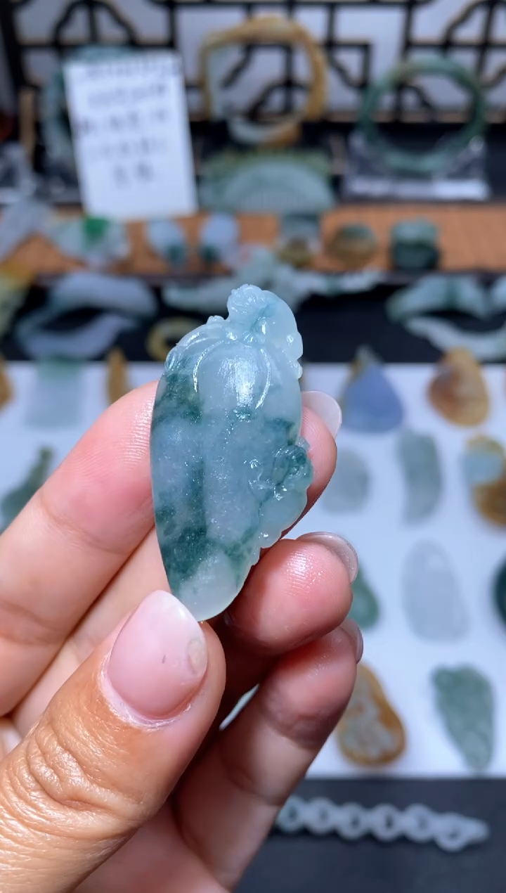 【闪购商品】定制翡翠未镶嵌金蟾