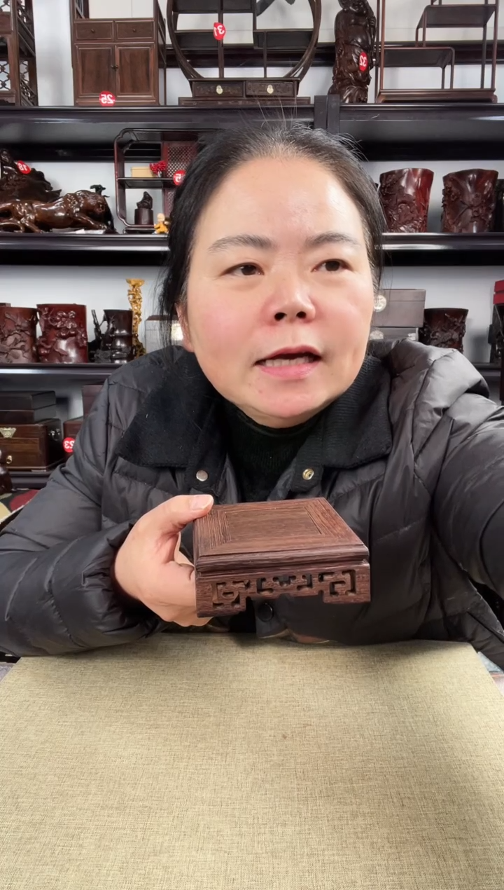 木鸡翅木正方老李红木工艺品