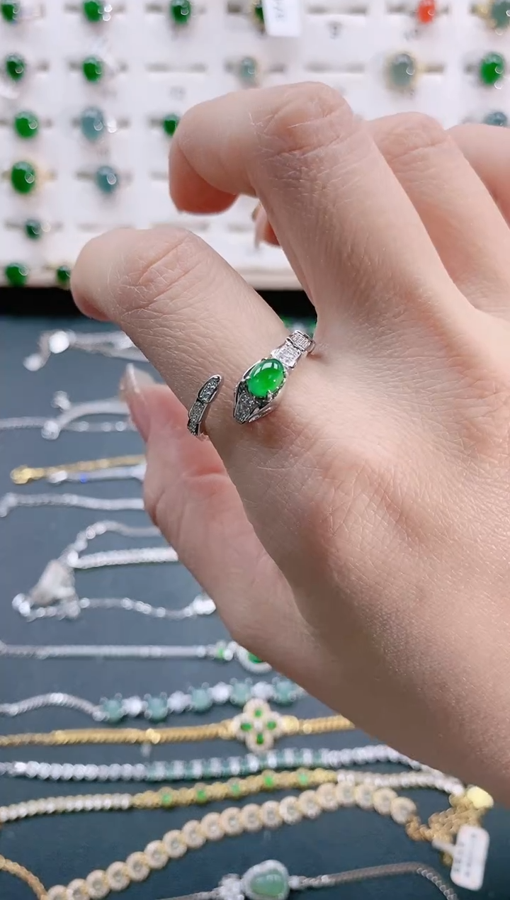 【闪购商品】翡翠戒指银S925镶嵌天然翡翠