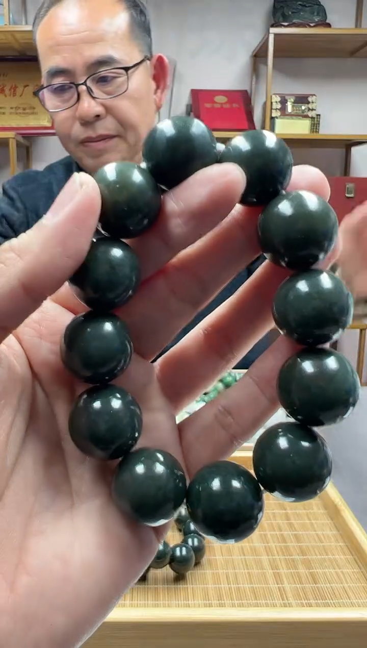 【闪购商品】和田玉手串未镶嵌20