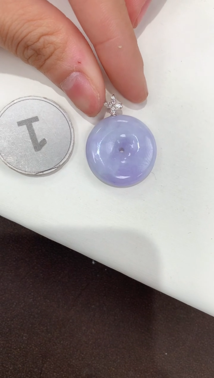 颈饰18K金镶嵌翡翠天然缅甸A货翡翠