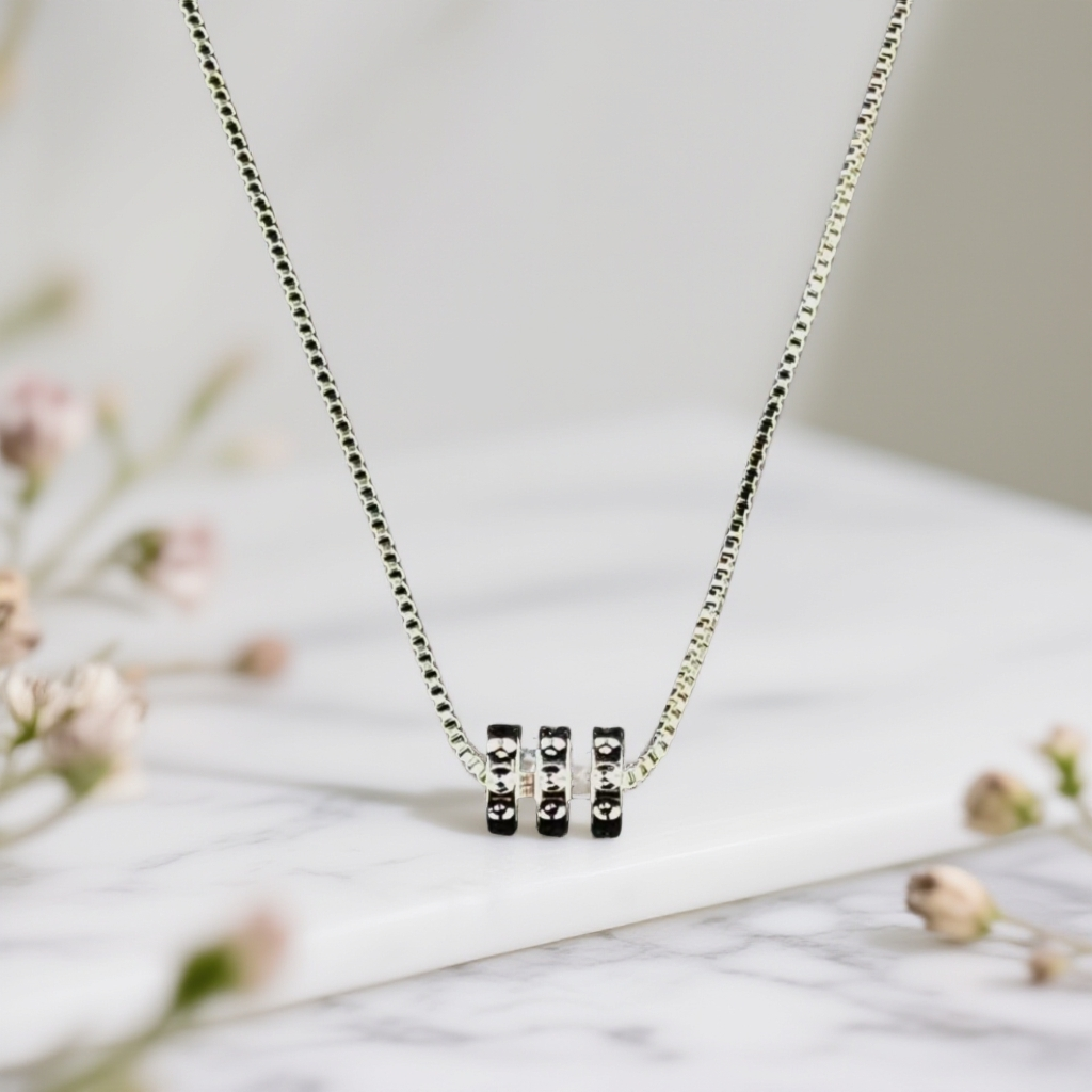 【抓紧处理】轻奢设计ins风女款气质定制生肖挂饰A702小蛮腰