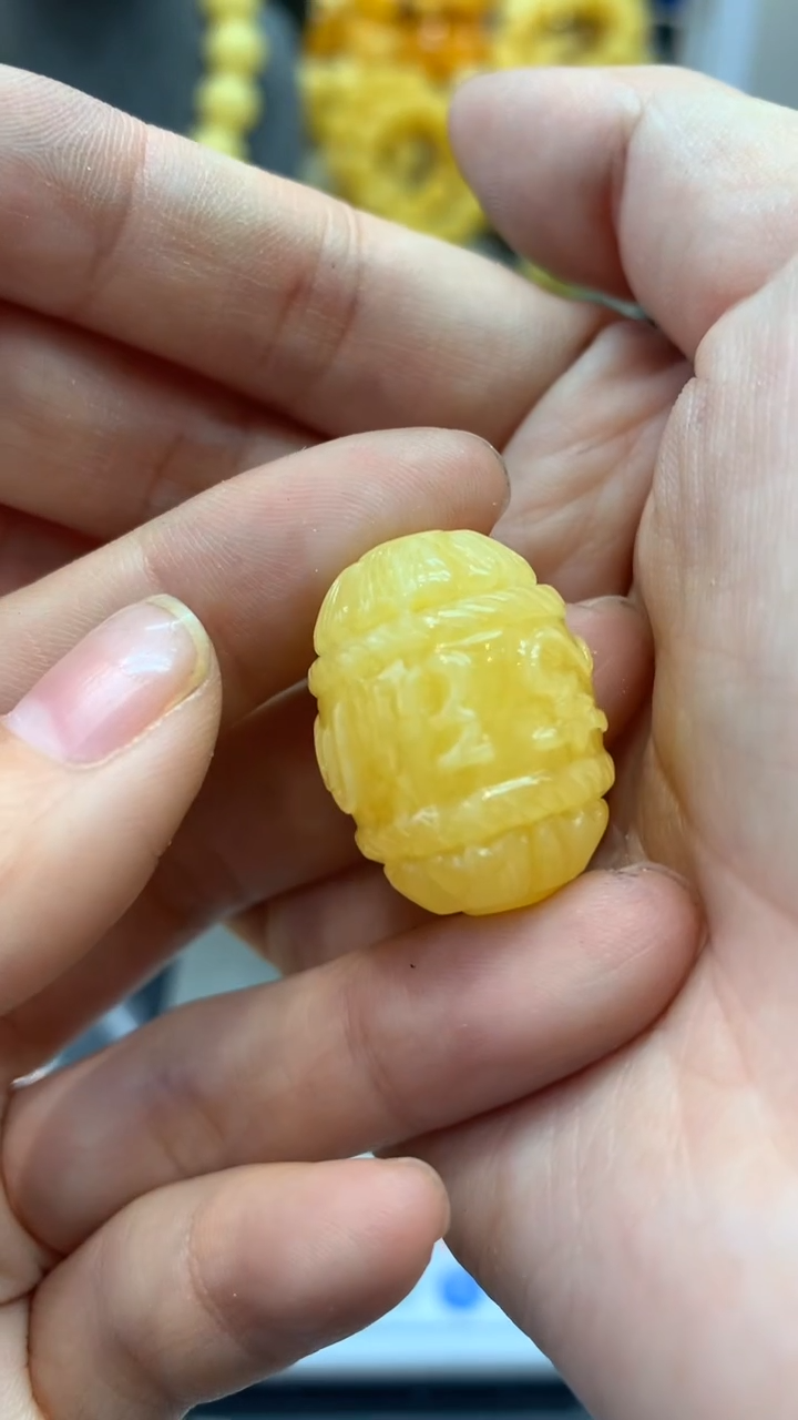 【闪购商品】琥珀珠宝奇石未镶嵌80