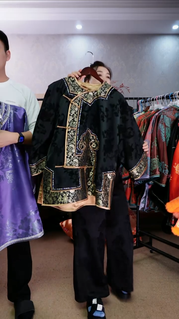 漳绒八角领太太服黑色