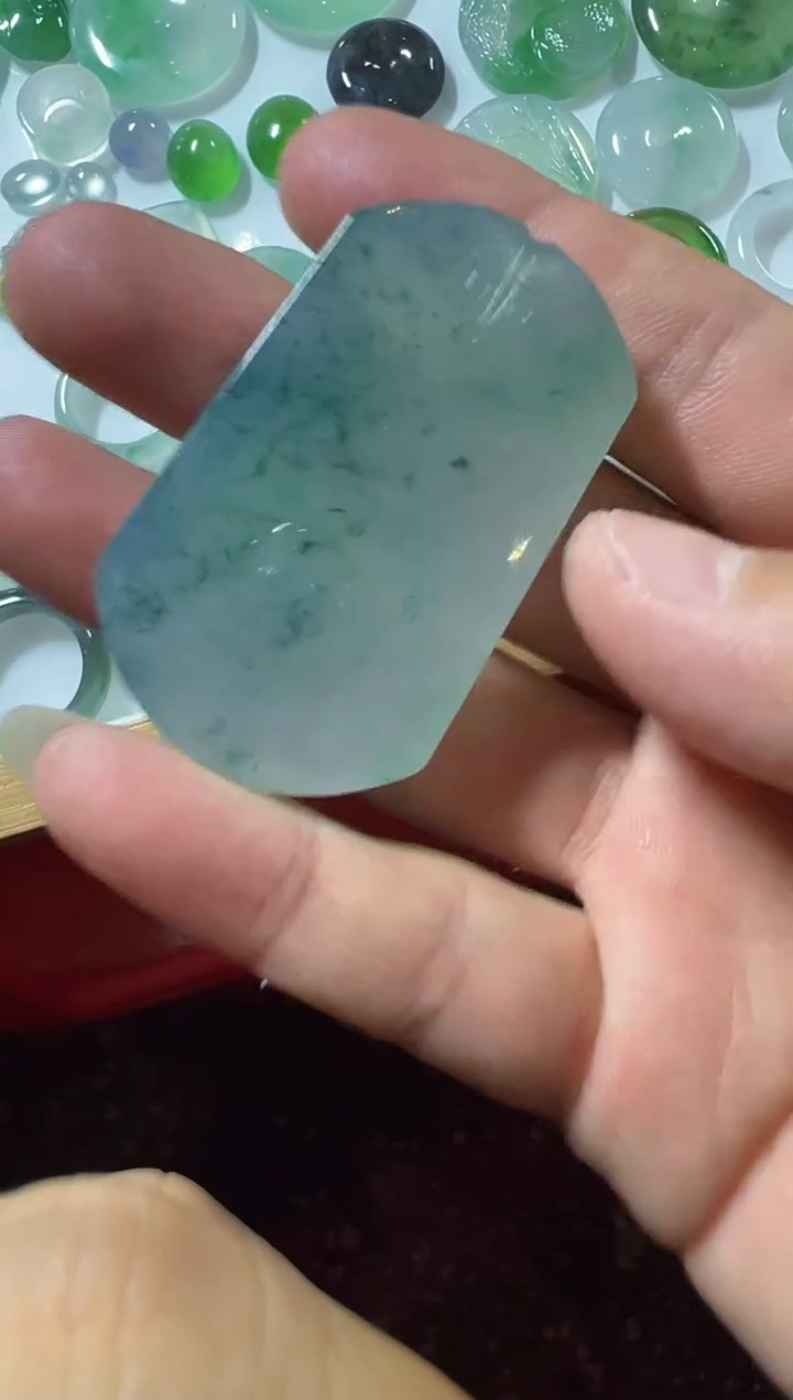 【闪购商品】定制翡翠未镶嵌翡翠