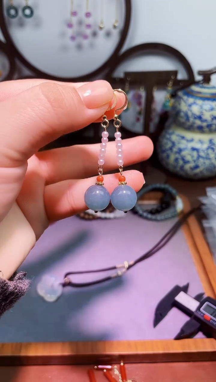 银S925镶嵌翡翠耳饰216000