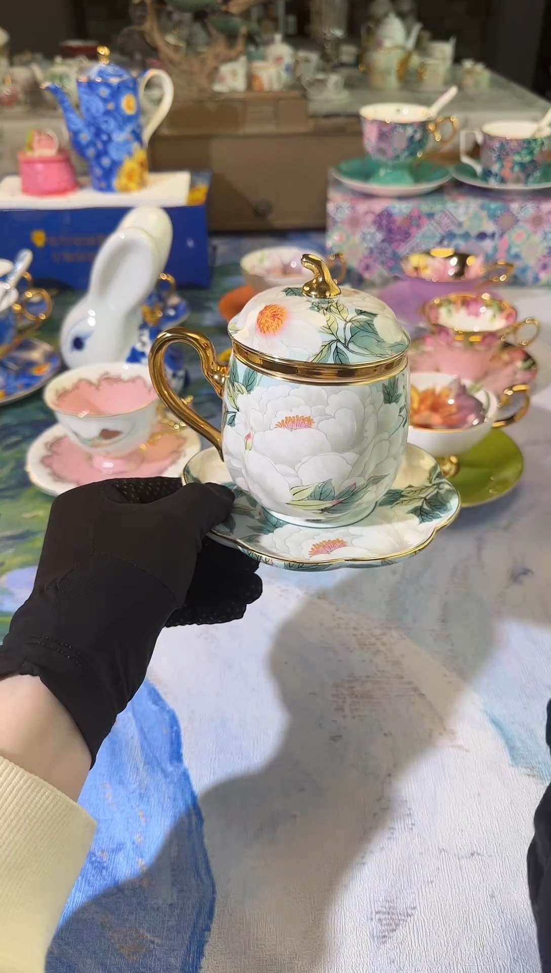 【闪购商品】瓷片 骨瓷+手绘描金送小汤勺礼盒包装