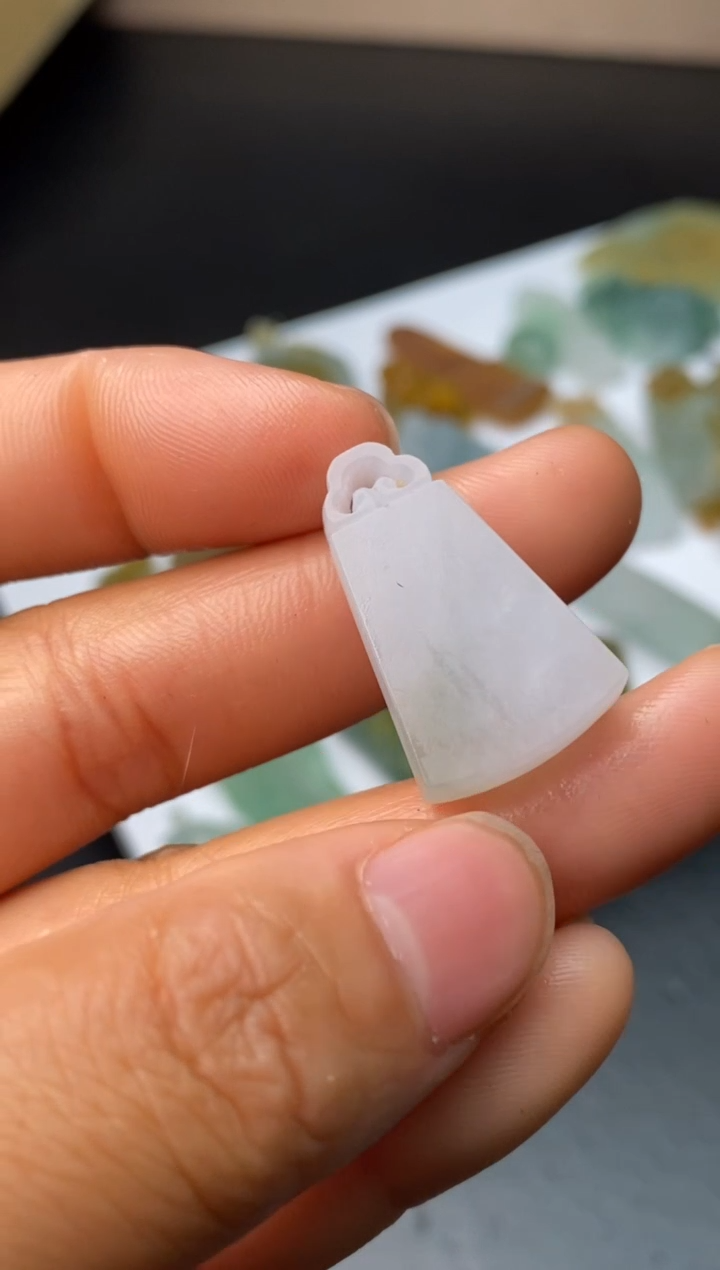 【闪购商品】定制翡翠未镶嵌翡翠毛货~