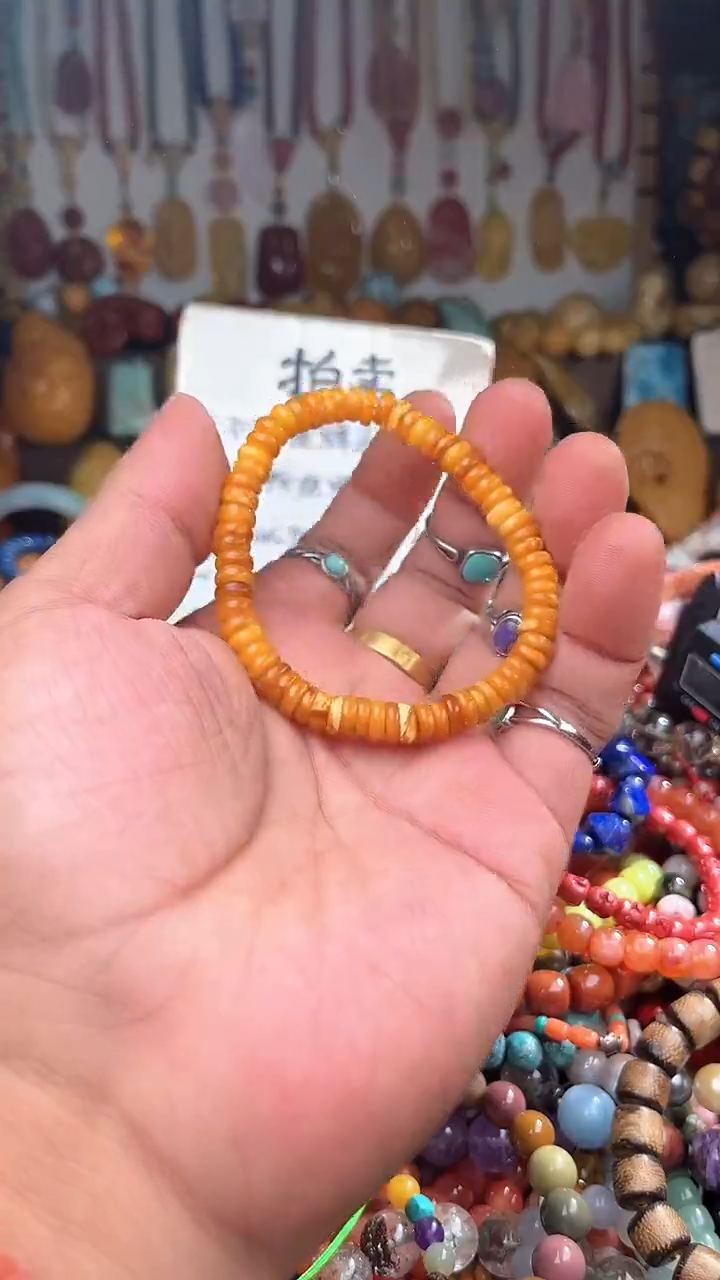 裸石琥珀未镶嵌雪一物一拍 005219