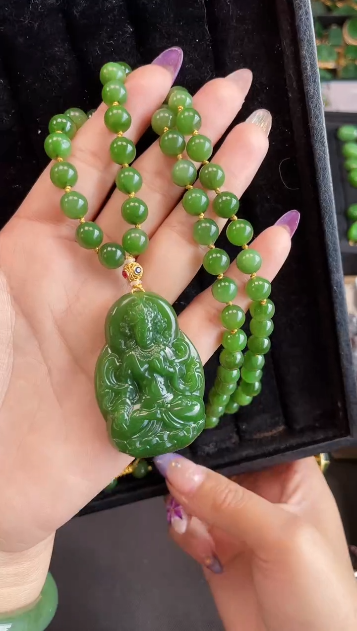 【闪购商品】和田玉套链18K金镶嵌51MM 多样性发一