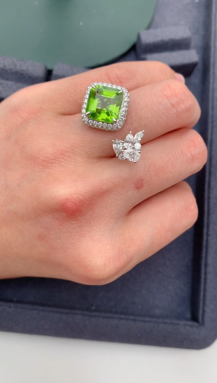 橄榄石戒指18K金镶嵌5.1ct橄榄石戒指