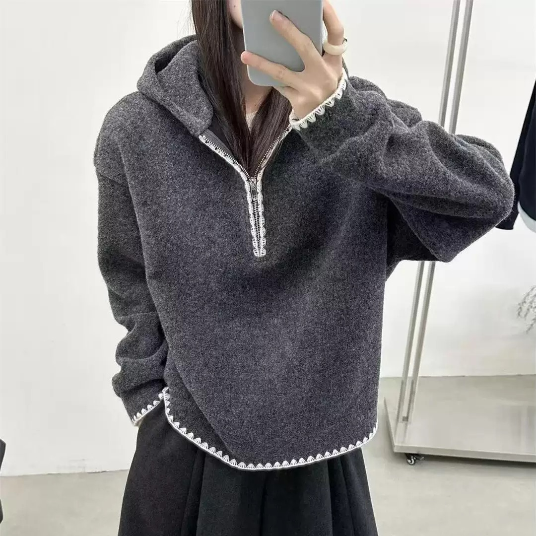 2570款时尚百搭连帽卫衣