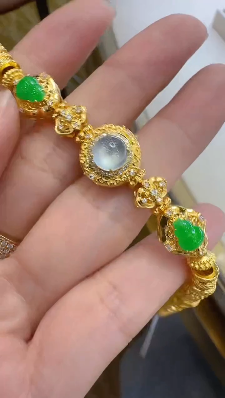18K金镶嵌手链翡翠多样性团购发一件